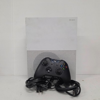 Microsoft Xbox One S 1681 500GB White Home Console 1537 Black Controller