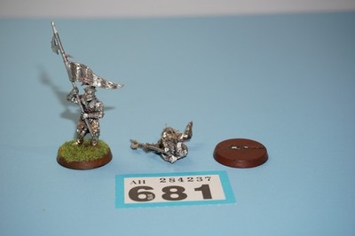 Warhammer Lord of The Rings Easterling Command Captain & Standard Bearer - Metal