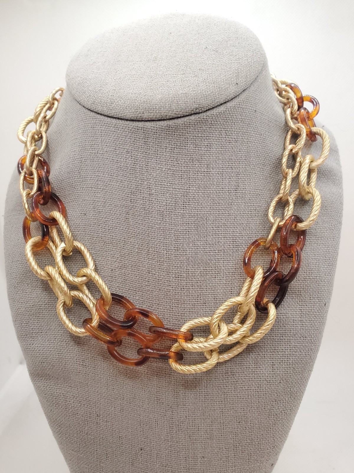 Modern Tortoiseshell Pattern Gold Tone Chain Neck… - image 3