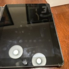 Apple iPad 2 9.7 32GB Black MC770LL/A Wi-Fi Good Condition