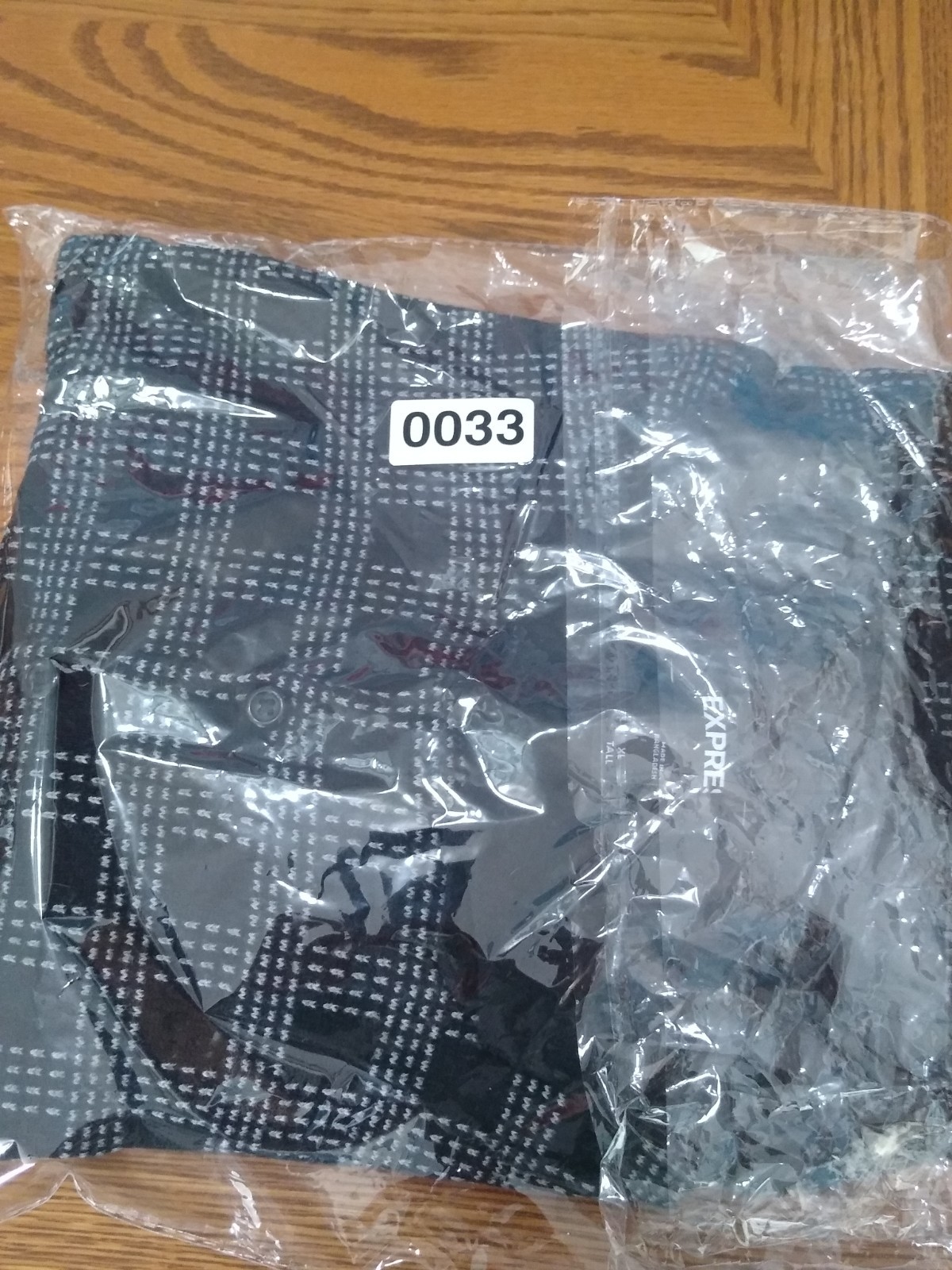 Express Sweater Mens XL Tall Black & Gray Print  Short Sleeve Pullover Casual