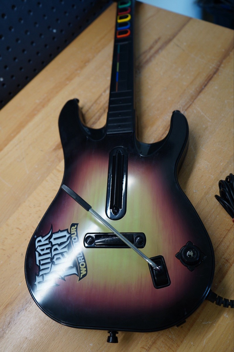 Guitar Hero World Tour Kiosk Demo Guitar Wired USB PS3 60315.805
