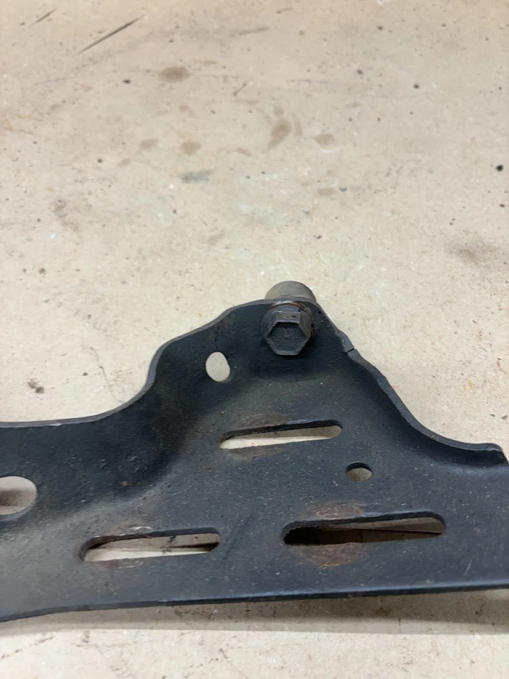 Ford Bronco F150 F250 F350 1978 1979 351M 400 soporte de montaje de bomba de dirección asistida Foto 4 de 4