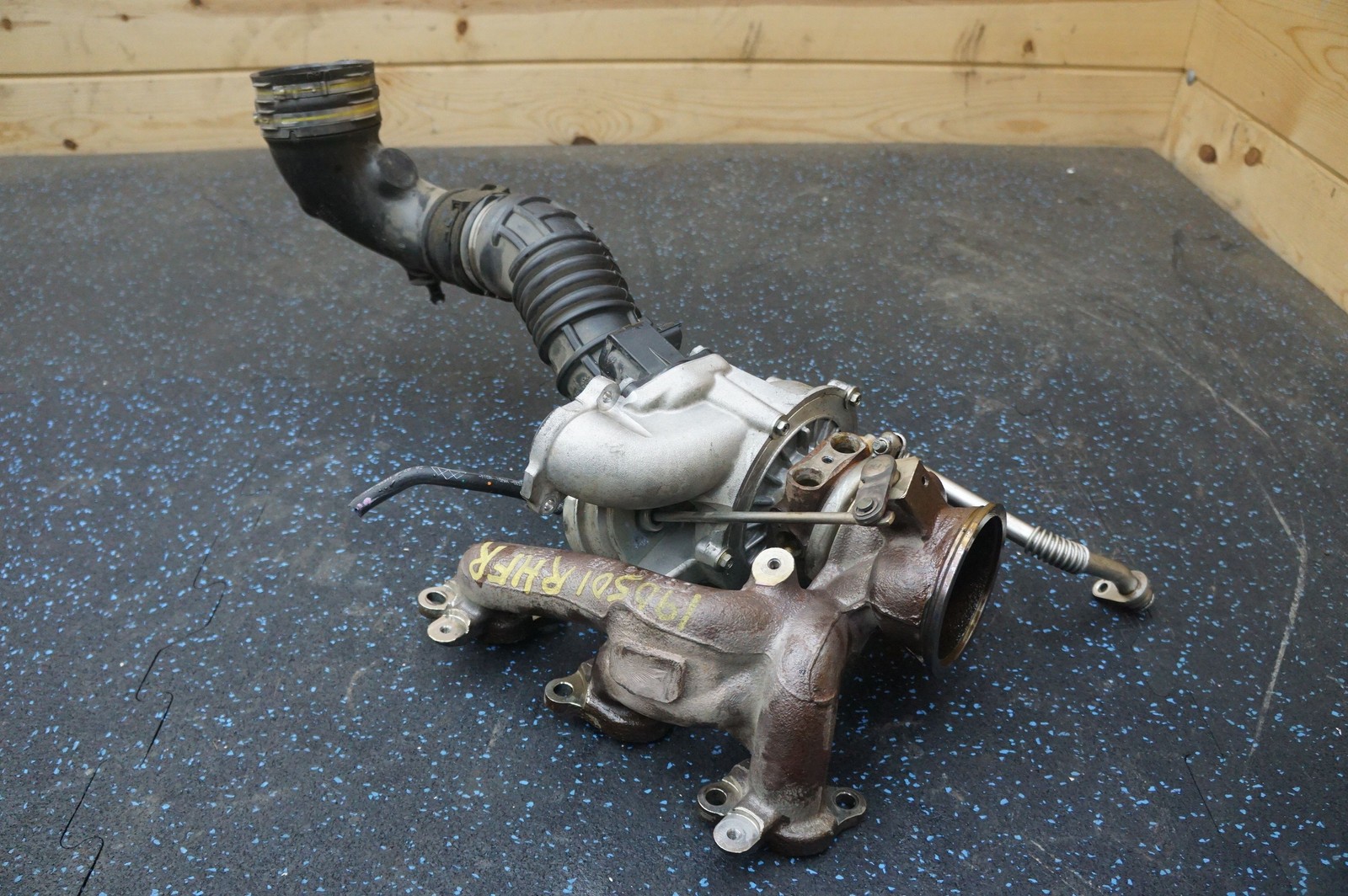 Front Left Driver Turbo Turbocharger OEM 673004078 Maserati Ghibli M157 2014-19