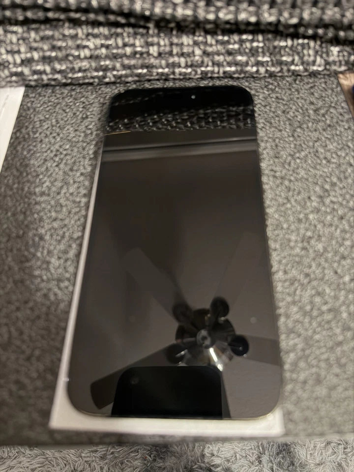 Apple iPhone 14 Pro Max 256GB Space Black - Bild 4 von 4