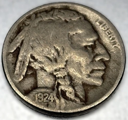 1924 P Buffalo Nickel Fine 5 Cent US Coin - 0084