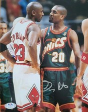 Gary Payton Signed Seattle Supersonics 8x10 Photo  (PSA COA) With Michael Jordan
