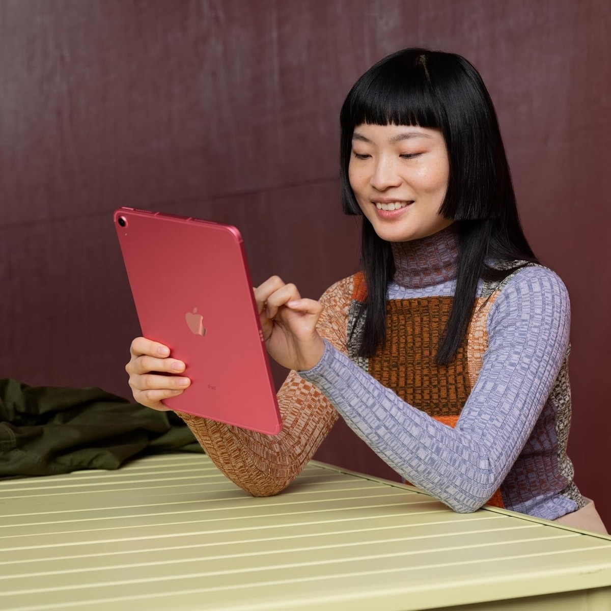 Apple iPad(10th Generation) With A14 Bionic Chip Apple iPad(10th Generation) With A14 Bionic Chip