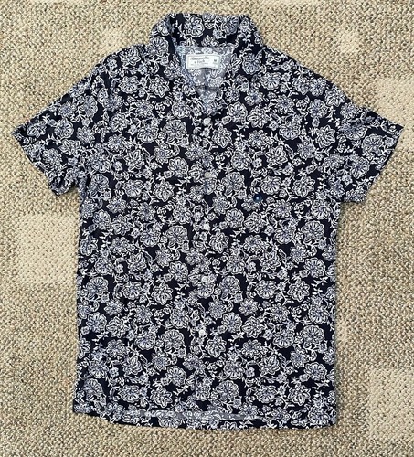 Short Sleeve Button Down Shirt Black 