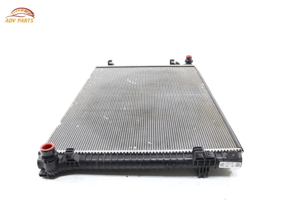 2018-2023 VOLKSWAGEN ATLAS 2,0 L motor refrigeración refrigerante radiador OEM Foto 2 de 4