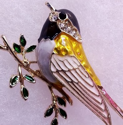 Yelow Canary  On A Branch Rimestones Brouch In Box Ready For Gift Giving   Bp21