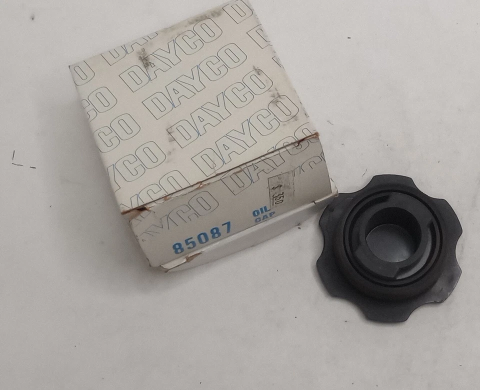 Крышка маслозаливной горловины Dayco 85087 81-86 Ford & Mercury (см. описание комплектации) новая из старых запасов - Изображение 2 из 3