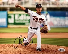 Jose Berrios Signed Minnesota Twins 8x10 Photo BECKETT BAS