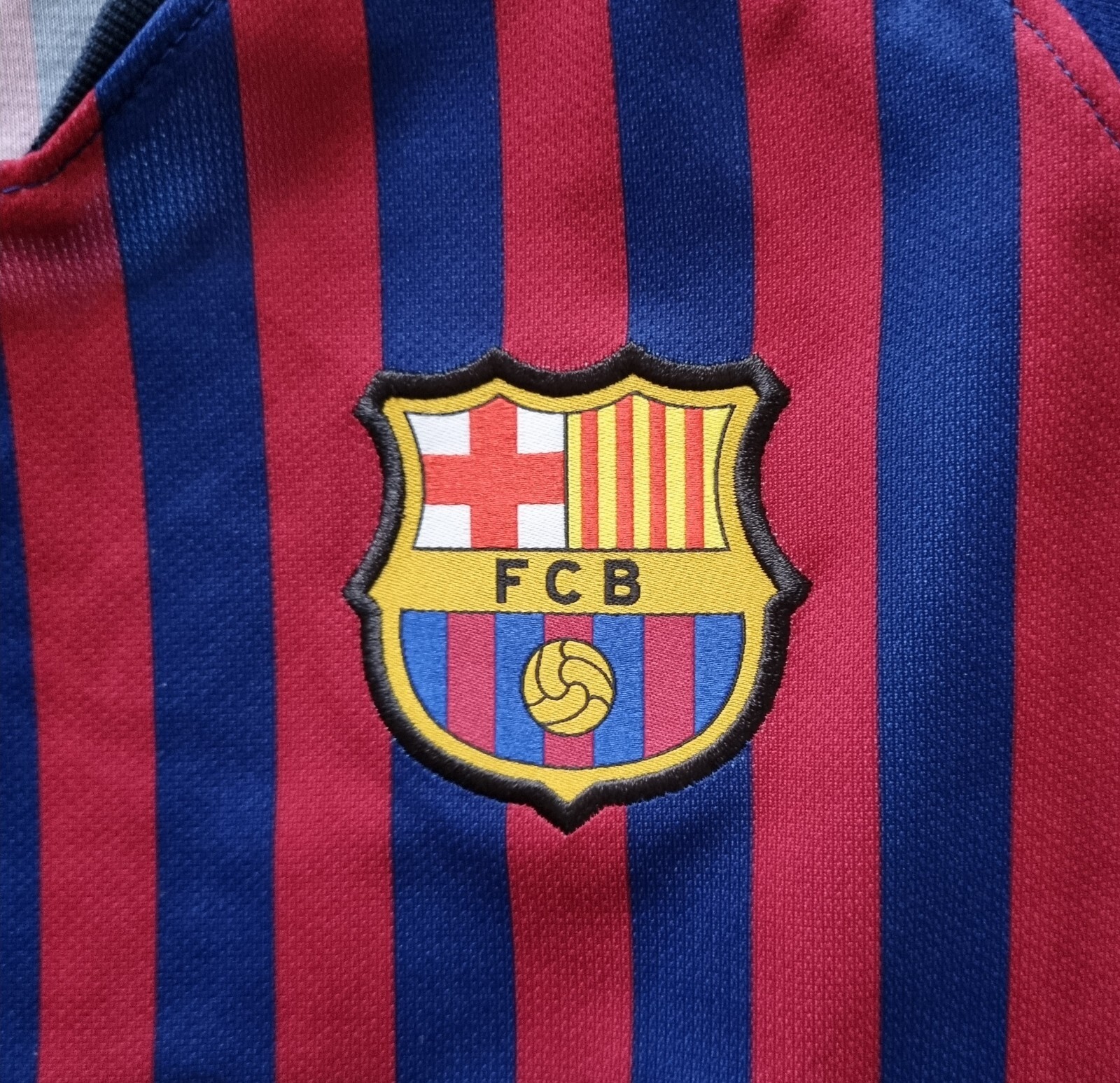 Barcelona 2018-2019 Home football Nike shirt #10 Messi size XL Boys 158 