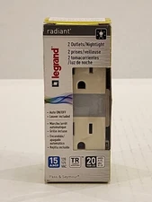 Legrand NTL885TR-LACC6 125V 15A Adjustable LED Nightlight Outlet Tamper-Resistan