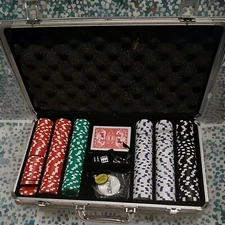 Cardinal 300 Ct Poker Chips (11.5G) In Aluminum Case Game
