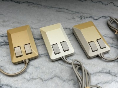 3 x Commodore Amiga Original 2 Tasten Tank Maus 9 Pin getestet, funktionsfähig & gereinigt