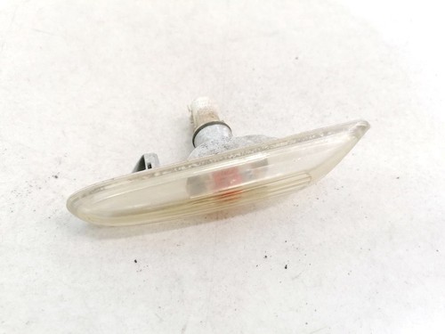 69113715 Seitenblinker (Kotflügelblinker) Vorne Linke 71657421 B DE1447422-76