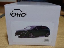 1/18 otto Peugeot 308 green Collectables 17+
