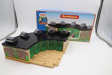 Thomas Wooden Roundhouse with Switch Track Box