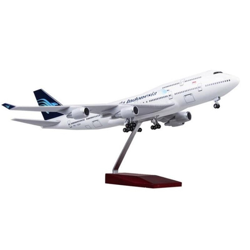 Extra Large Garuda Indonesia Boeing 747 Resin & ABS Aircraft Model Plane Gift -
