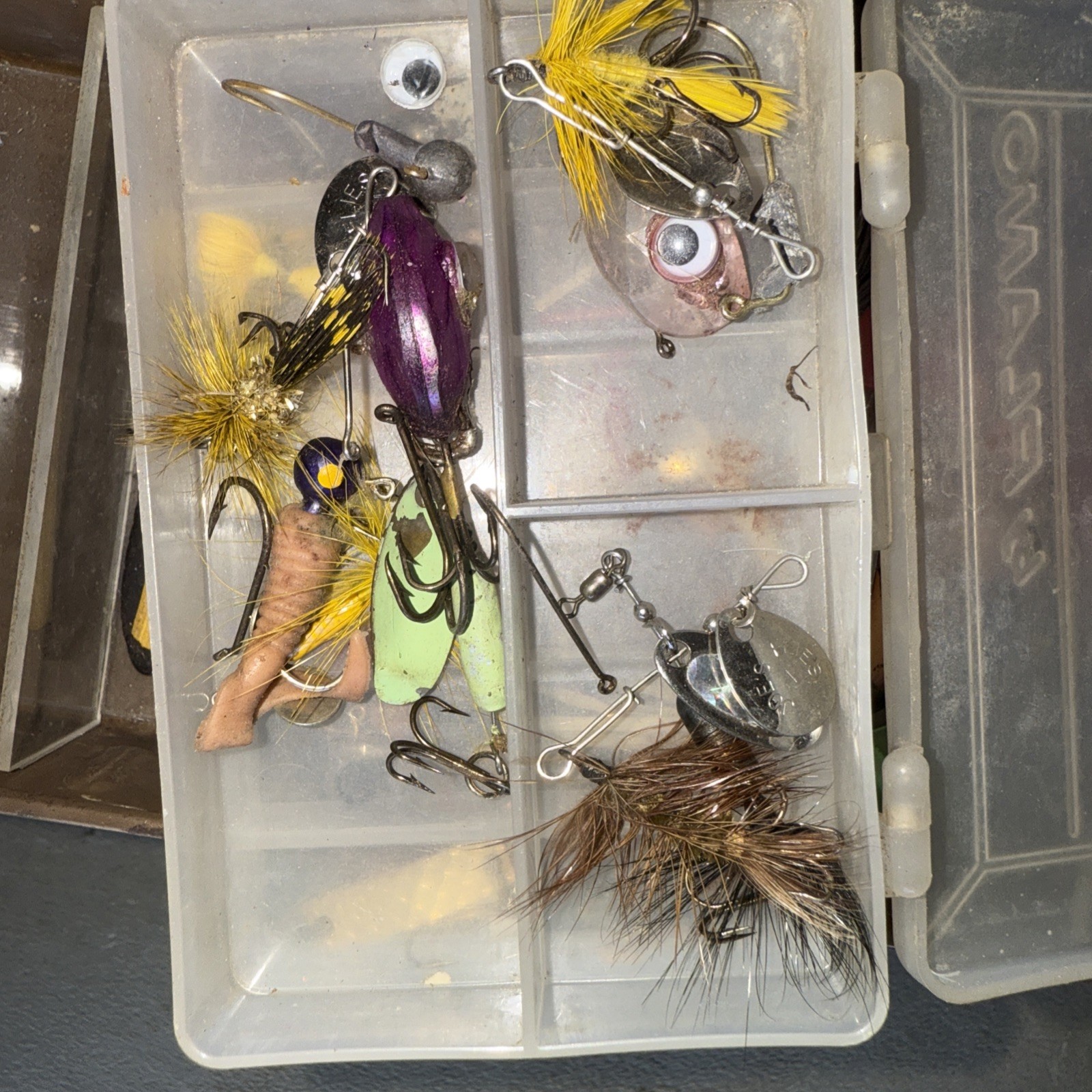 Vintage Simonsen Tackle Box Contents Large 19 X  10.5 X 8.5 Wood Lure Bobbers