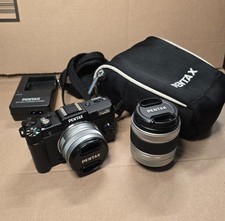 Pentax Q Mini Digital Camera with 02 Standard Zoom Lens & 01 Standard Prime Lens