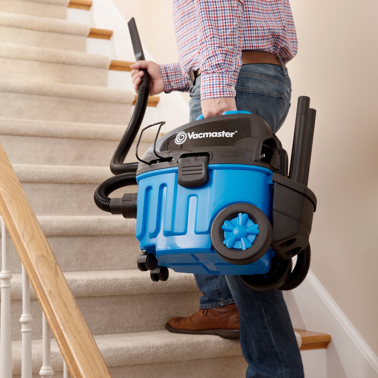 Vacmaster 4 Gallon 5 Peak HP Poly Household Wet/Dry Vacuum, VF409