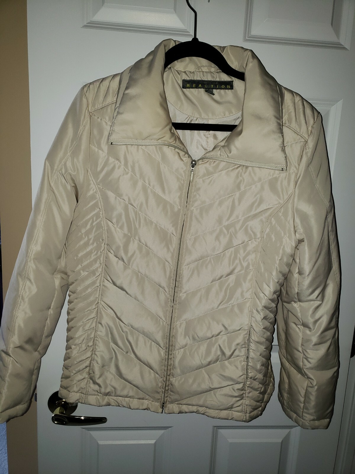 Kenneth Cole Reaction Off White Large Women's Down/Polyester Puffer Jacket