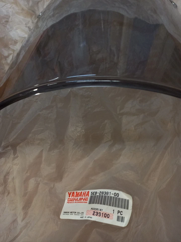 PLEXIGLASS YAMAHA R6 DAL 1999 AL 2002 NUOVO ORIGINALE - Immagine 2 di 4