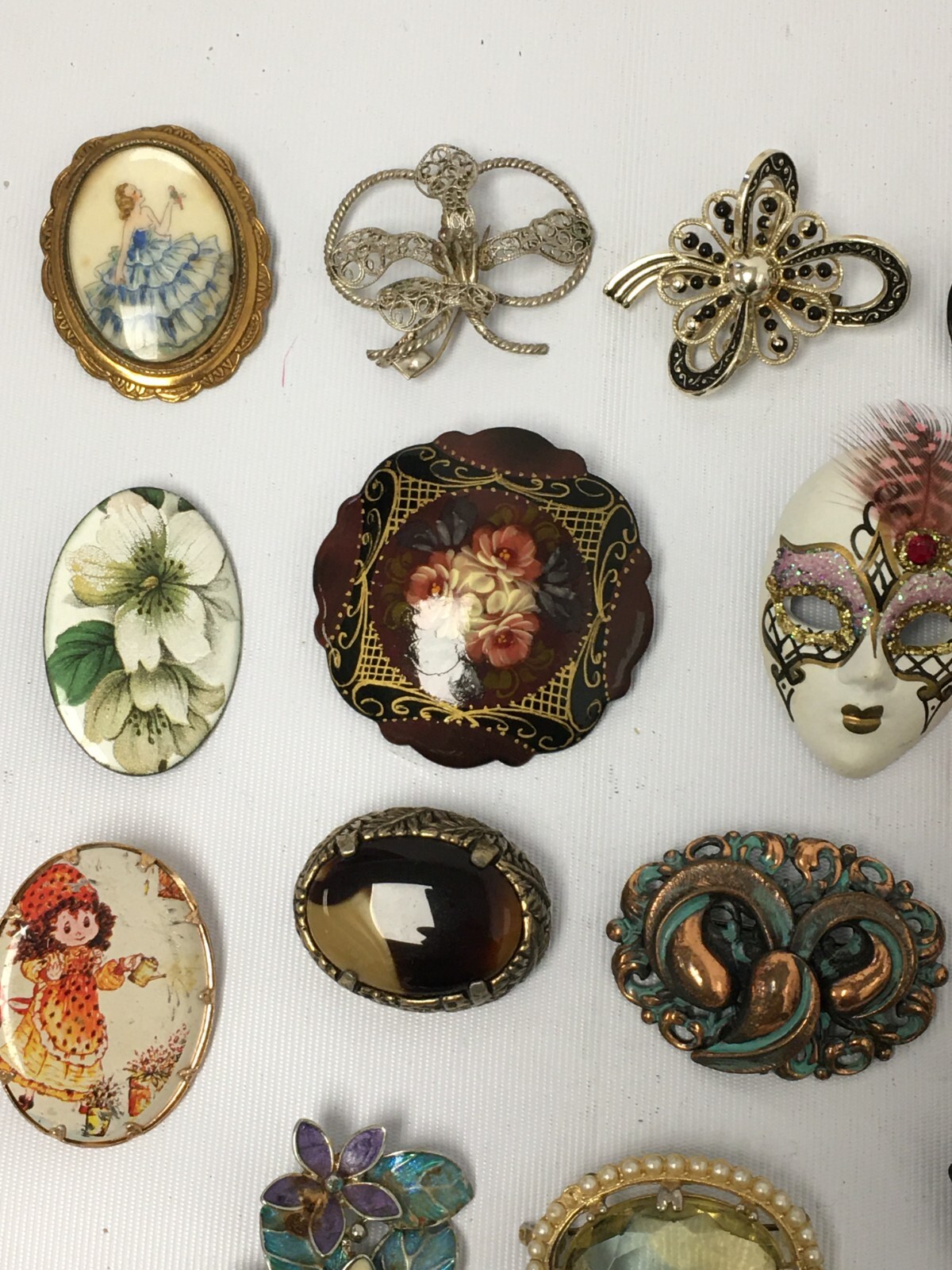Vintage Costume Brooch Bundle Mixed Lot 35+ Items J38 B621 eBay