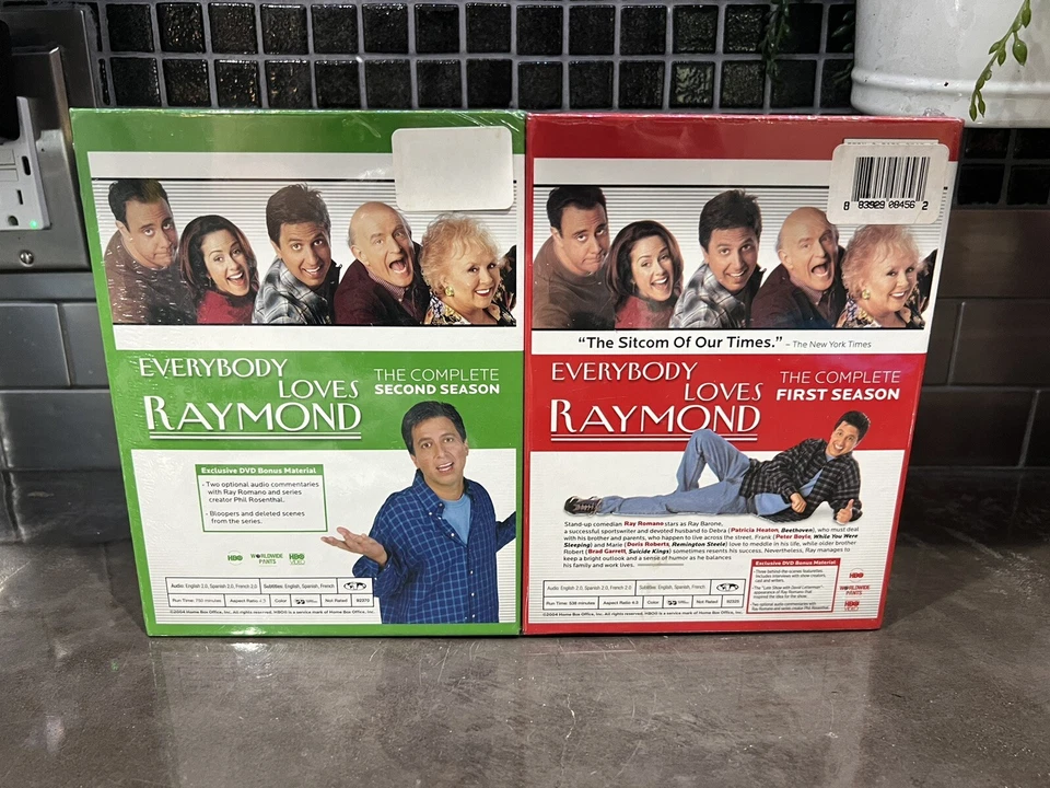Everybody Loves Raymond Complete Seasons 1 & 2 DVD NEW SEALED Includes Bloopers - Image 2 of 4