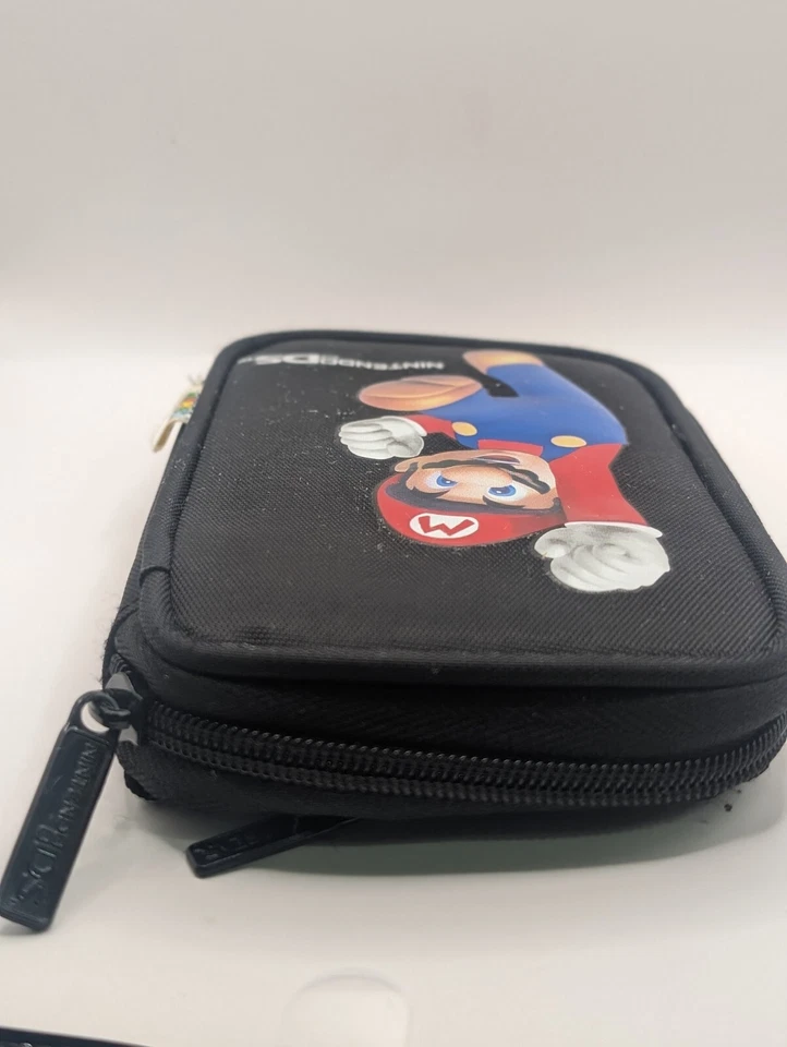 Estuche de Transporte Nintendo DS Lite Super Mario Bros Negro - Usado y Limpio Foto 3 de 4