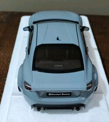 AUTOart 1/18 Rocket Bunny 86 Concrete Gray / Black Wheel AUTOart 1/18 Rocket Bunny 86 Concrete Gray / Black Wheel