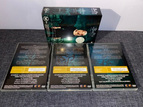 Buffy The Vampire Slayer Collectors Edition DVD Box Set Complete Season 3 - Picture 6 of 9