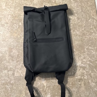 RAINS ~ Rolltop Rucksack Backpack ~ Black ~ Minimilist W3 Waterproof Unisex NEW