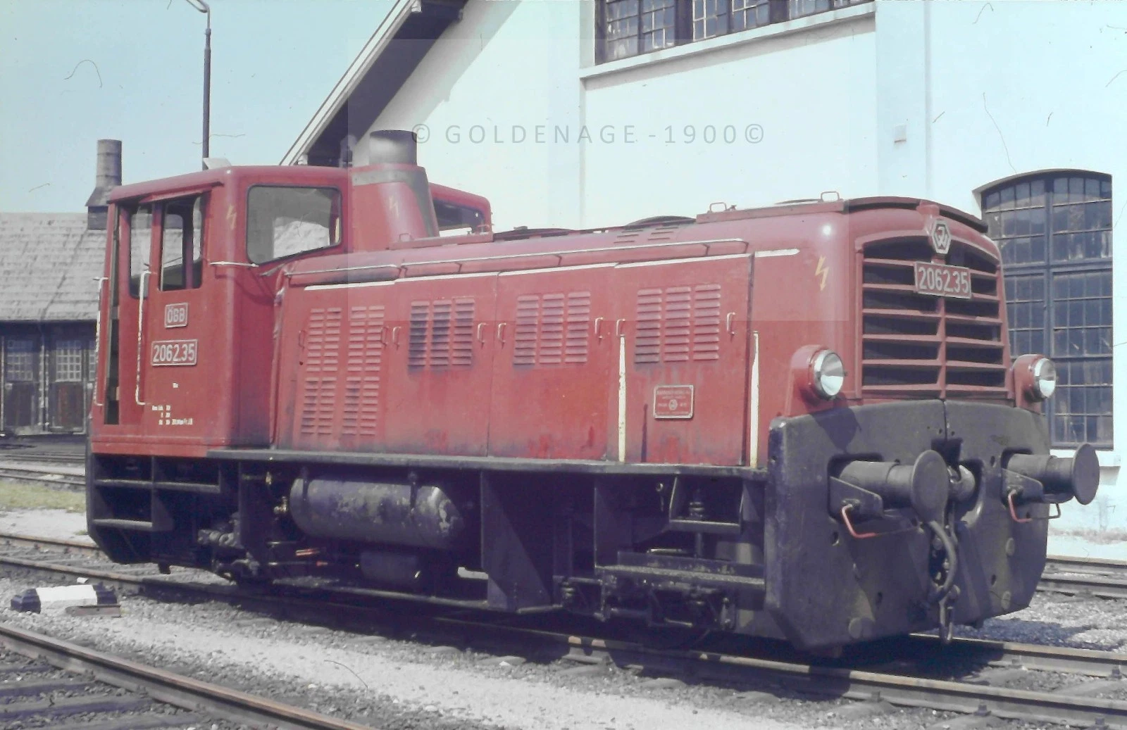 orig DIA ÖBB 2062.35 Zfl Wien im Bw Wien-Franz-Josef-Bahnhof 24.05.1972 (31054 - Bild 1 von 1