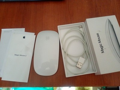 Apple Magic Mouse 2 mit Bluetoth - space Gray (MLA02Z/A)
