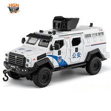 1:32 Sabertooth Armored Toys Cars Miniature Models Pull Back Armored Car Light M