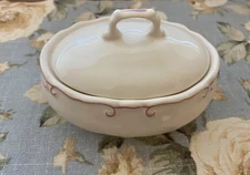 Vintage Laura Ashley Melrose Ceramic Trinket Box Shabby Chic England Pink White