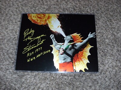 Ricky Steamboat 直筆サイン色紙 WWE HOF RICKY THE DRAGON STEAMBOAT SIGNED 11X14 PHOTO METALLIC WWE HOF 09