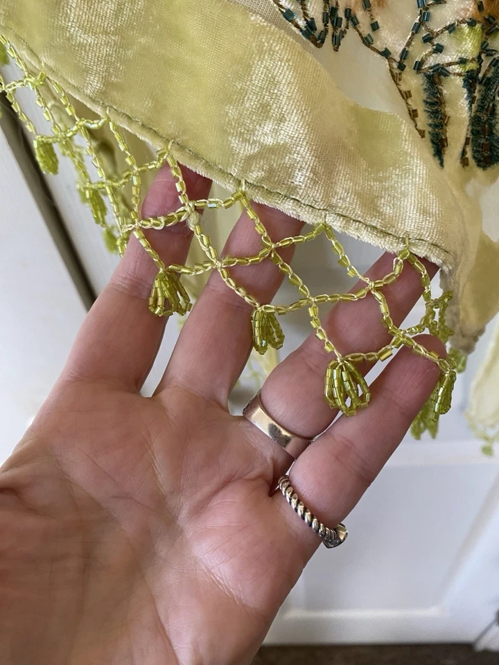 Bufanda o chal con cuentas de terciopelo Burnout flecos de pavo real verde claro boho vintage Foto 3 de 4