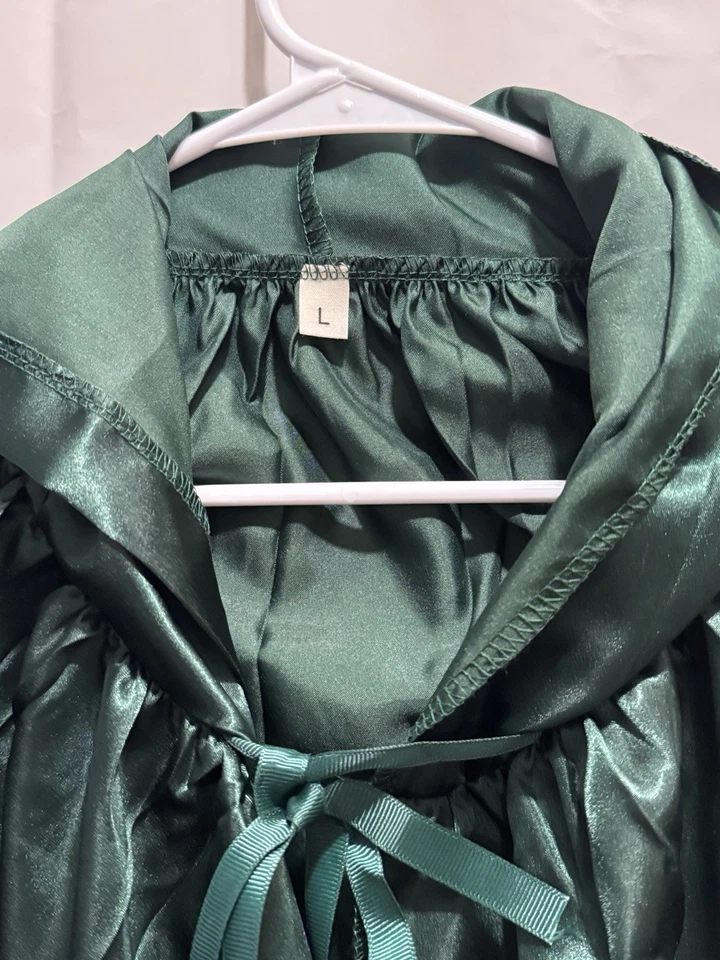 Long Green Hooded Satin Cape Large - Image 3 of 4