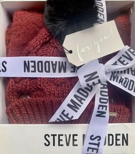 Steve Madden Hat Beanie Scarf Set Burgundy