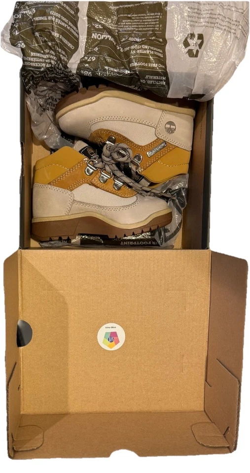 Bota de campo Timberland para niños pequeños 7M beige claro y nobuck totalmente nueva en caja  Foto 4 de 4