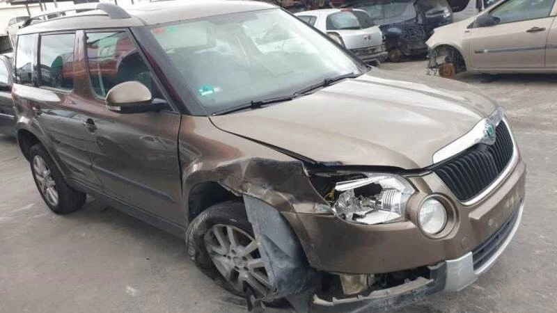 renfort pare-choc av pour SKODA YETI MOTOR 2.0 140 2009 3007037 - Photo 4/4