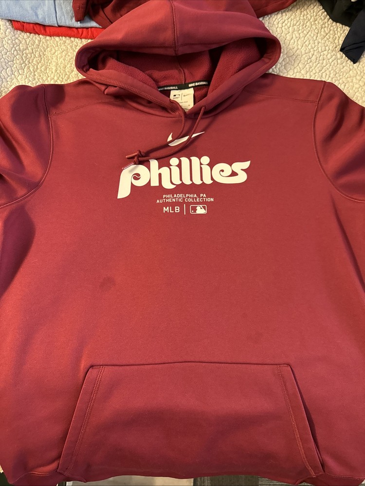 Nike Therma-Fit Phillies Retro Logo Maroon Hoodie Men’s Medium
