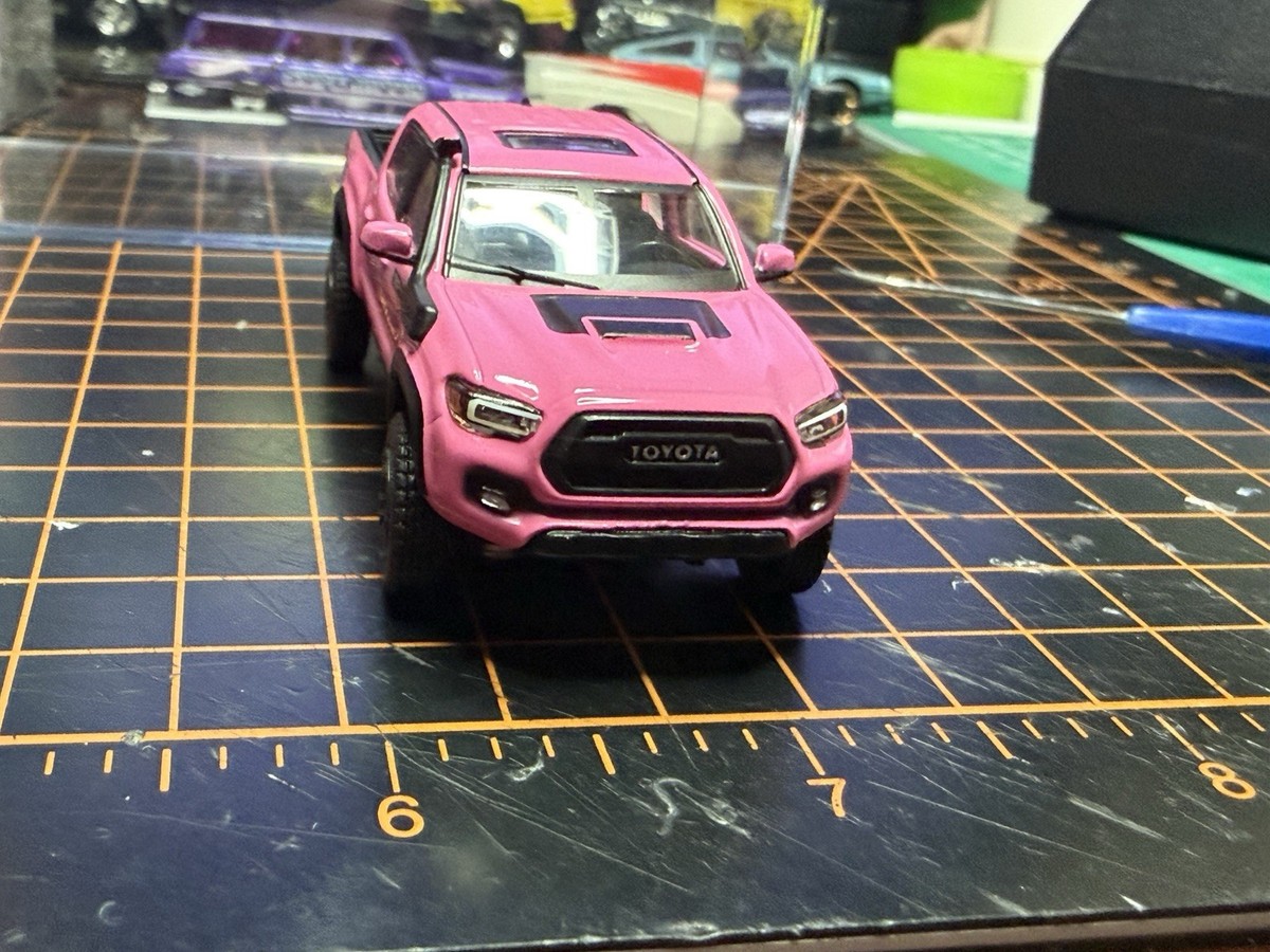 1/64 DiecastTalk Exclusive GCD Toyota Tacoma TRD PRO Pink Taco 1