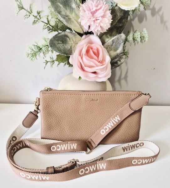 Mimco Rhiannon Crossbody Pouch In Caramel With Webbing Strap And Leather Strap🩷