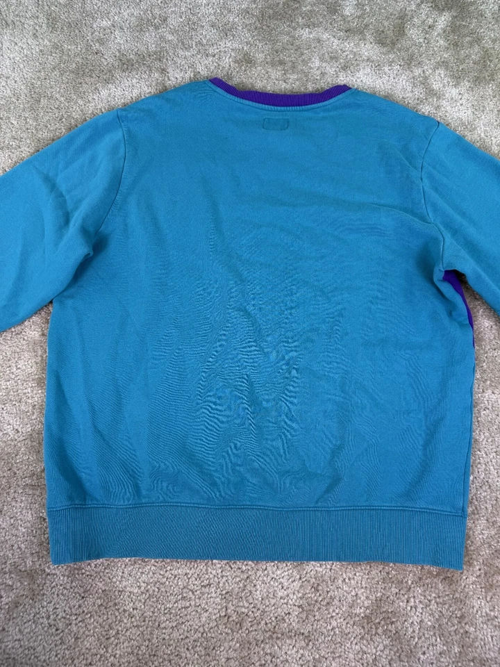 Guess винтажный большой логотип толстовка размер большой синий бирюзовый / фиолетовый C945 - Изображение 4 из 4